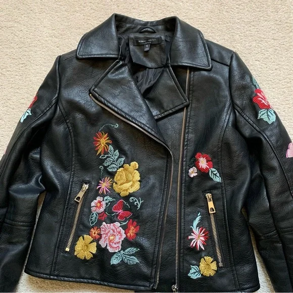 Romeo & Juliet Couture small Moto jacket black Faux Leather embroidered flowers - Picture 6 of 16